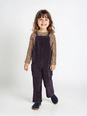 Meisjesset met t-shirt en salopet fluweel / velours antraciet Meisjesset met t-shirt en salopet fluweel / velours antraciet