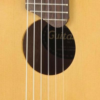 Yamaha GL1 Guitalele 6-snarige gitaar-ukelele