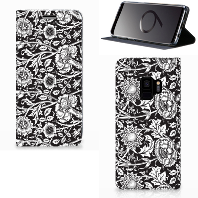 Samsung Galaxy S9 Smart Cover Black Flowers Samsung Galaxy S9 Smart Cover Black Flowers