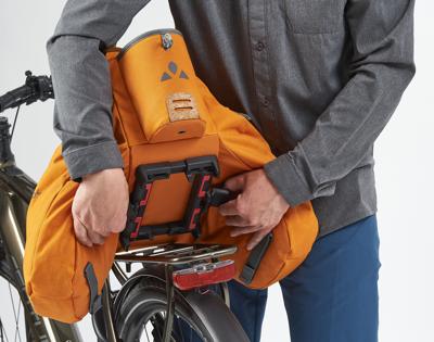 Vaude Esilkroad Plus Fietstas Black 22L Vaude Esilkroad Plus Fietstas Black 22L