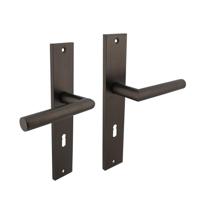 Deurkruk Bastian op schild rechthoekig 245x45mm sleutelgat 72mm antraciet grijs - thumbnail