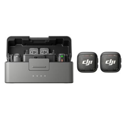 DJI Mic 3 (2 TX + 1 RX + Oplaadetui), draadloze microfoon voor iPhone/camera/Android, ultralicht, adaptieve versterkingsregeling voor gebalanceerd volume, voor 28 uur gebruik, vlog