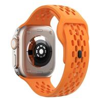 By Qubix - Ultimate Sport Edition bandje - Oranje - Compatible met Apple Watch 44mm / 45mm / 46mm / 49mm - Compatible Apple watch bandjes - thumbnail