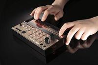 Korg Volca Keys Analoge Loop Synthesizer - thumbnail