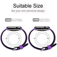 Bandje met gaatjes - 2 kleuren - Paars met zwart - Geschikt voor Apple Watch 44mm / 45mm / 46mm / 49mm - thumbnail