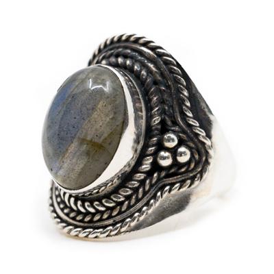 Edelsteen Ring Labradoriet 925 Zilver "Omara" (Maat 17) Edelsteen Ring Labradoriet 925 Zilver "Omara" (Maat 17)