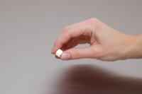 Maul Neodymium magneet MAUL (b x h x d) 10 x 10 x 10 mm Dobbelsteen Zilver 4 stuk(s) 6169296 - thumbnail