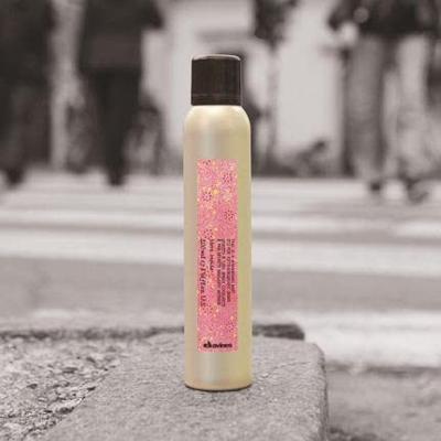 Davines More Inside Straight & Shine This Is A Shimmering Mist Glansspray 200ml