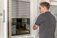 Muggennet Schellenberg Deuren en ramen Uitschuifbaar Antraciet Glasvezel 50 x 142 cm - thumbnail