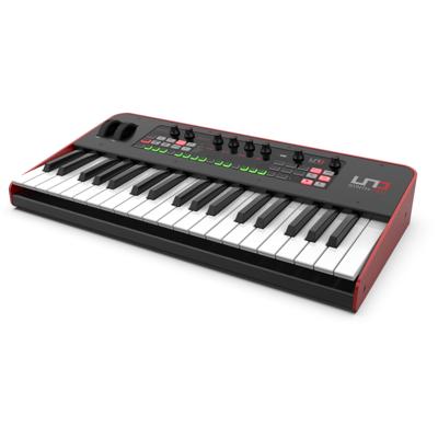 IK Multimedia Uno Synth Pro synthesizer IK Multimedia Uno Synth Pro synthesizer