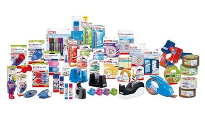 tesa Tapedispenser Pack n Go Pink Rolbreedte (max.): 50 mm Rollengte (max.) 66 m Incl. plakfolierol 50 m x 50 mm