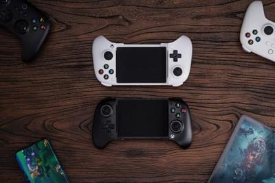 8Bitdo Ultimate Mobile Gaming Controller White (2025 Edition)