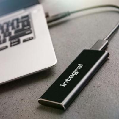 Integral USB-C SSD portable 500GB zwart SlimXpress 3.0 - 9500350 Integral USB-C SSD portable 500GB zwart SlimXpress 3.0 - 9500350