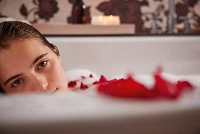 Livingwalls My Home My Spa rood behang | 387004