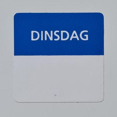 Etiket dinsdag wit/blauw 25x25mm 500 stu