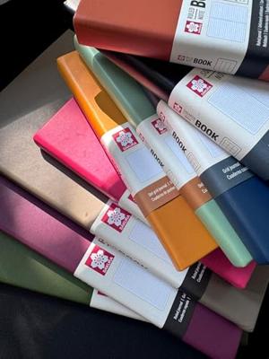 Sakura • notebook squared 13x21cm deep indigo