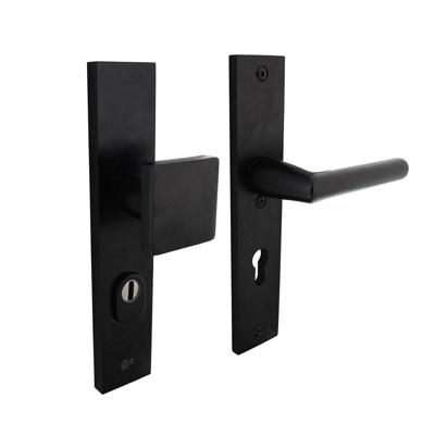 SKG3 Veiligheidsschilden rechthoekig geveerd greep/kruk profielcilindergat 72mm met kerntrek beveili SKG3 Veiligheidsschilden rechthoekig geveerd greep/kruk profielcilindergat 72mm met kerntrek beveili