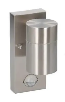 Grundig LED Buitenlamp - Met Sensor Grundig LED Buitenlamp - Met Sensor