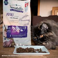 Sanabelle Adult met Struisvogel | Droogvoer voor volwassen katten (vanaf 12 maanden) | 1 x 10 kg - thumbnail
