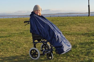 Rolstoelponcho Wheely Mac zonder mouwen Deluxe | Gevoerd | Capuchon | Winddicht | Waterdicht | Blauw | Large | Splash | PR34024-L