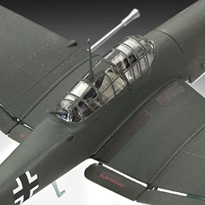 Revell 1/72 Junkers Ju 87 G/D Tank Buster Revell 1/72 Junkers Ju 87 G/D Tank Buster