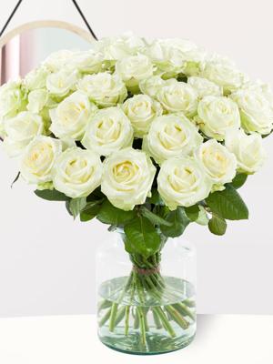30 witte rozen - XL rozen - Avalanche 30 witte rozen - XL rozen - Avalanche