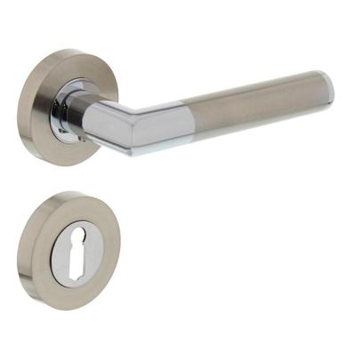 Deurkruk 1693 Bastian op rond rozet 7mm nokken met sleutelgat plaatjes chroom/nikkel mat
