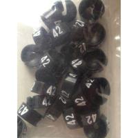 MB zwart/wit 42 voor op kledinghanger - thumbnail