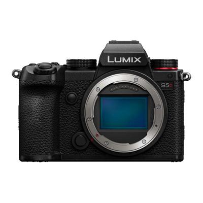 Panasonic LUMIX S5D body + Lumix S 20-60mm F/3.5-5.6 L-mount