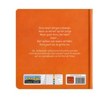 Anna op de grote wc - thumbnail