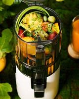 Hurom - Slow-Juicer - H70ST-BES02WH - Wit - Slowjuicer | Juicer | Groenten en Fruitpers - thumbnail