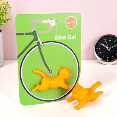 Kat voor in je fietswiel Kat voor in je fietswiel