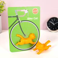 Kat voor in je fietswiel - thumbnail