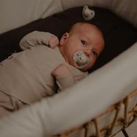 Suavinex, Set van 2 fopspenen voor pasgeborenen en baby's, 0/6 maanden, fosforescerende fopspenen, ideaal voor nacht, met symmetrische speen SX Pro van siliconen, omkeerbaar, zacht en zacht, nacht en - thumbnail