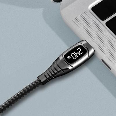 LogiLink CU0181 - USB 2.0 Type-C aansluitkabel (stekker/stekker) met E-mark chipset, PD (PowerDelivery) en OLED-display, lengte: 1 m