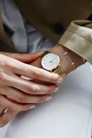 Rosefield The Upper East Side Quartz Polshorloge Vrouw Goud - thumbnail