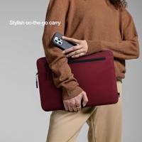 Incase Compact Flight nylon sleeve MacBook Pro 14" - Cosmic Red - thumbnail