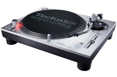 Technics SL-1200 MK7 draaitafel