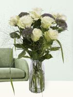 Geboorteboeket blauw + gratis glasvaas Evita - thumbnail