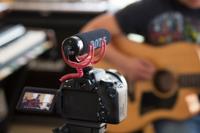 RØDE VideoMic GO Lichtgewicht Op-camera Shotgun Microfoon voor Filmproductie, Content Creatie en Locatie Opname - thumbnail