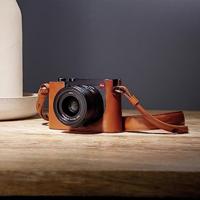 Leica 19652 Halfcase Q3, leder, cognac - thumbnail