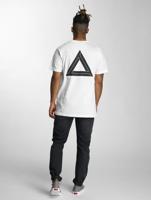 Mister Tee / t-shirt Triangle in wit - thumbnail