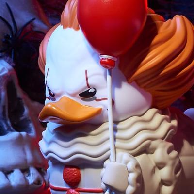 It Tubbz PVC Figure Pennywise Boxed Edition 10 cm