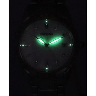 Seiko SKK727P1 Horloge staal zilverkleurig-parelmoer 33,2 mm Seiko SKK727P1 Horloge staal zilverkleurig-parelmoer 33,2 mm