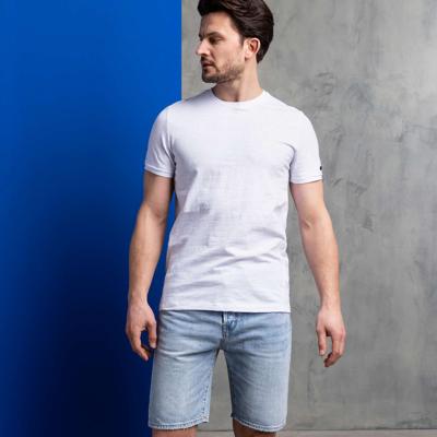 Cast Iron T-shirt wit Cast Iron T-shirt wit