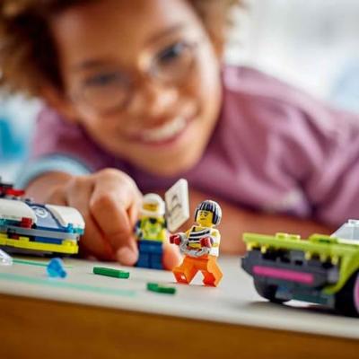 LEGO CITY politiewagen en snelle autoachtervolging 60415 - thumbnail
