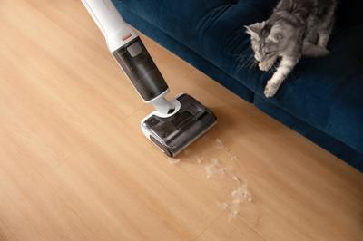 ROBOROCK F25 RT - Stofzuiger - 20000 Pa - Heet wassen op 90°C - Dubbele randreiniging - Zelfreinigend met heet water