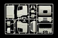 Italeri 3934 Iveco HI-WY E5 Abarth Vrachtwagen (bouwpakket) 1:24 - thumbnail