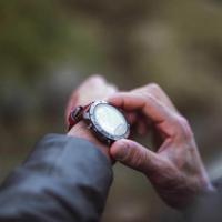 Smartwatch Polar GRIT X2 PRO Titanium 1,39" - thumbnail