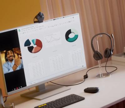 Hoofdtelefoon met microfoon Logitech 981-000406 Zwart
